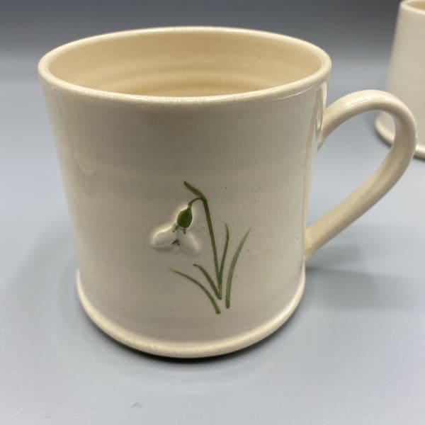 Snow Drop Mug Hogben